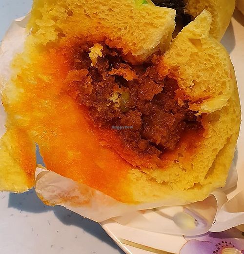 Sambal petai bao. Photo credit to Ms Veron Wong at Gerai Pau Sing Phing 成屏素包 in Skudai