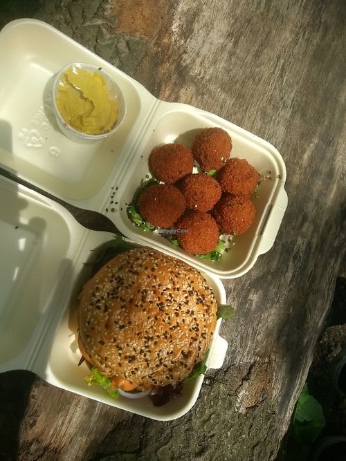 Original VJFB Burger and Amsterdam Bitterballen
14 euros
you can take away and picnic at the Vondelpark which is nearby ;) at Vegan Junk Food Bar - 2D in Amsterdam