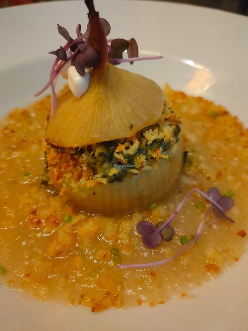 Cebolla a la sal at Lluvia in Alicante