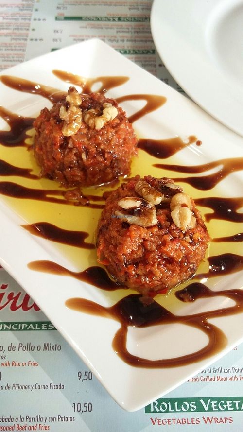 Petra at El Rincon de Beirut in Sevilla