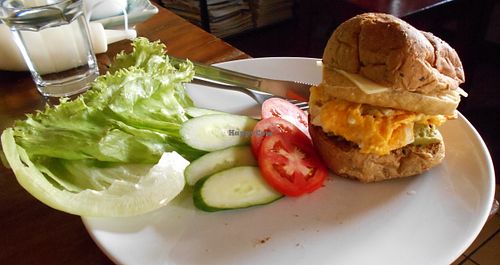 Blue Diamond 28 Chiang Mai, Tofu, egg, cheese and avocado burger at Blue Diamond in Chiang Mai