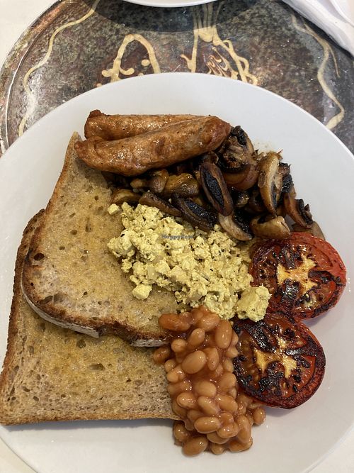 My wife’s Vegan Breakfast treat from me this morning which was sooo delicious + she had beautiful avacado on a separate plate for £1.50 extra. All the very best quality for sure at Bailgate Deli in Lincoln