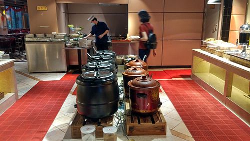 Buffet station 2 at Zhai Ming Xuan Vegetarian House in Fuzhou