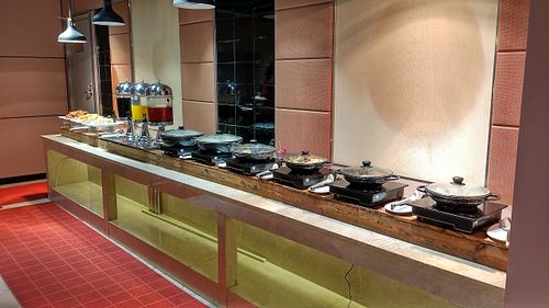 Buffet station 4 at Zhai Ming Xuan Vegetarian House in Fuzhou