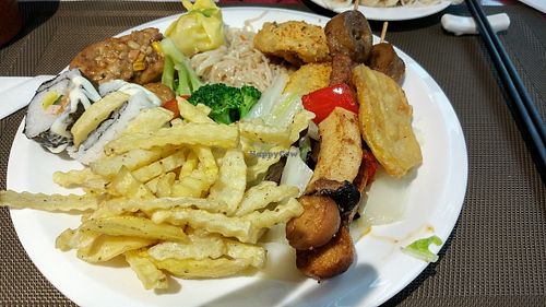 First serving at Zhai Ming Xuan Vegetarian House in Fuzhou