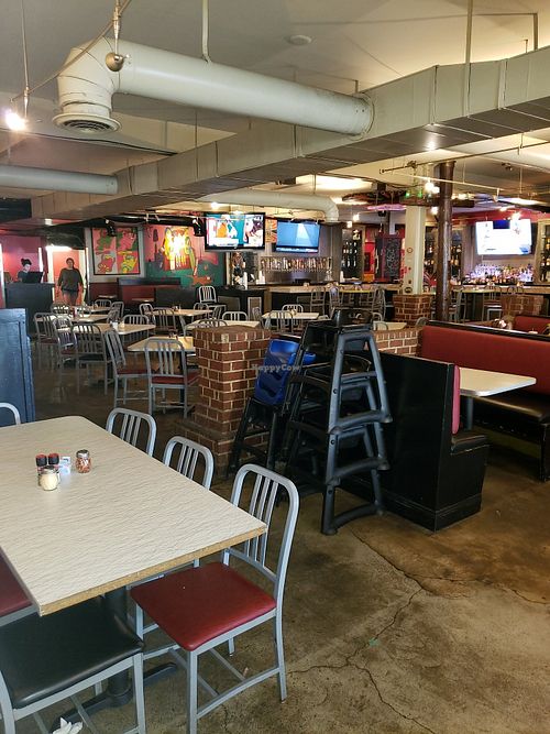 Wide open area at Mellow Mushroom in Savannah