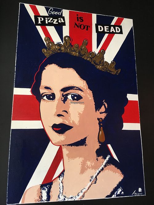 Awesome decor at Pizza Head in St Louis