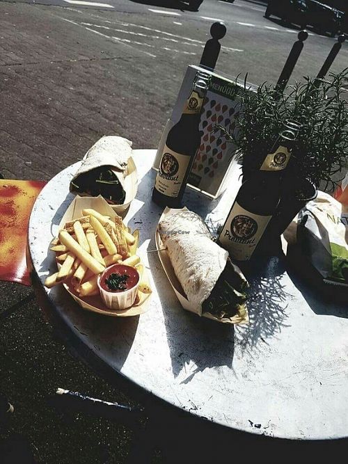 Fritten mit Dip at World Food Trip - Food Truck in Saarbrucken