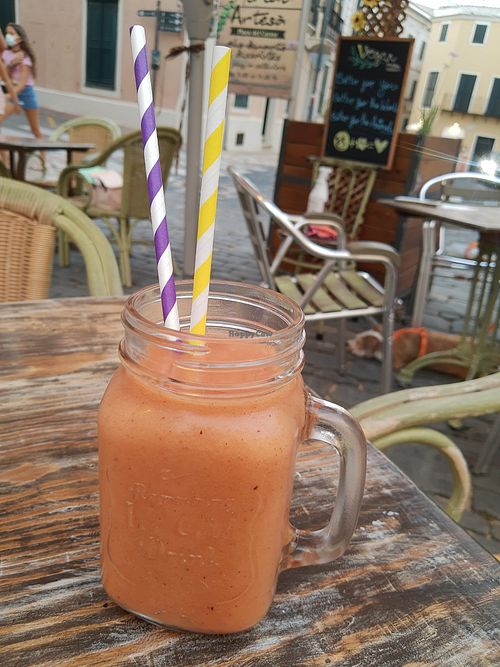 Smoothie at Petite Sophie in Mahon