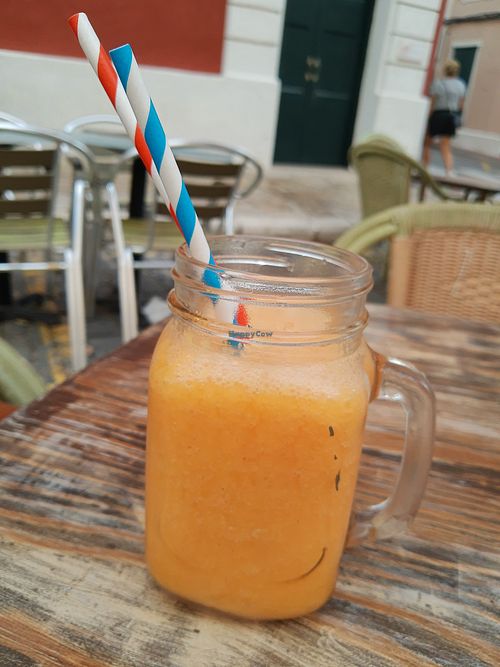 Smoothie at Petite Sophie in Mahon