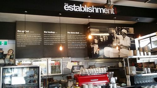 Establishment at Bean on Boundary in West End