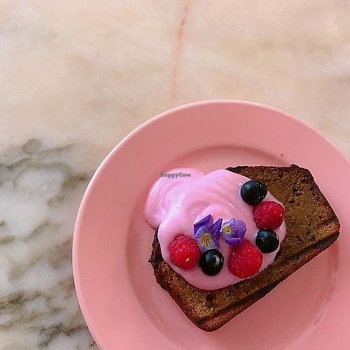 slice! at Palm Vaults in East London