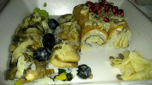 Bongos and Daydream rolls at Tokyo in Chattanooga