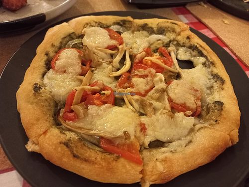 Small farm villa pizza at Rad Rabbit in Chiang Mai