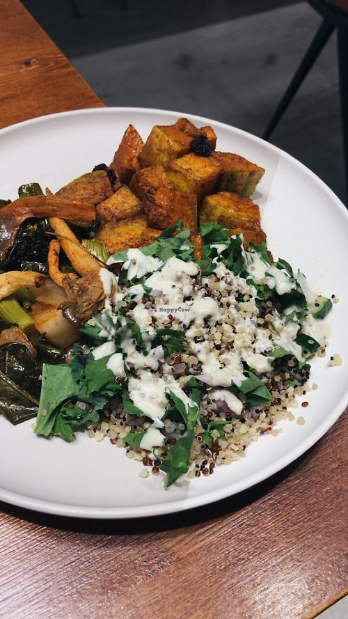 Kale quinoa salad, roasted veggies, Moroccan pumpkins at Canteen by Plants in Taipei