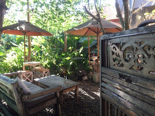 garden seating at Mumbai Station in Ubud