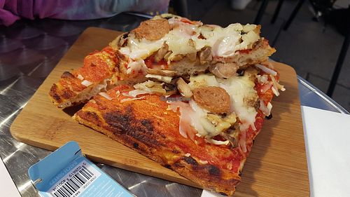 Vegan pizza special at Taste of Napoli in Bristol