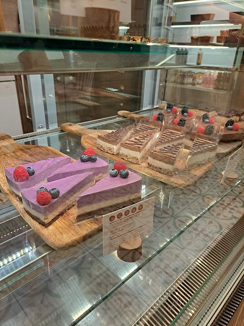 Vegan cheesecakes at Tökmag Vegan Street Food in Budapest