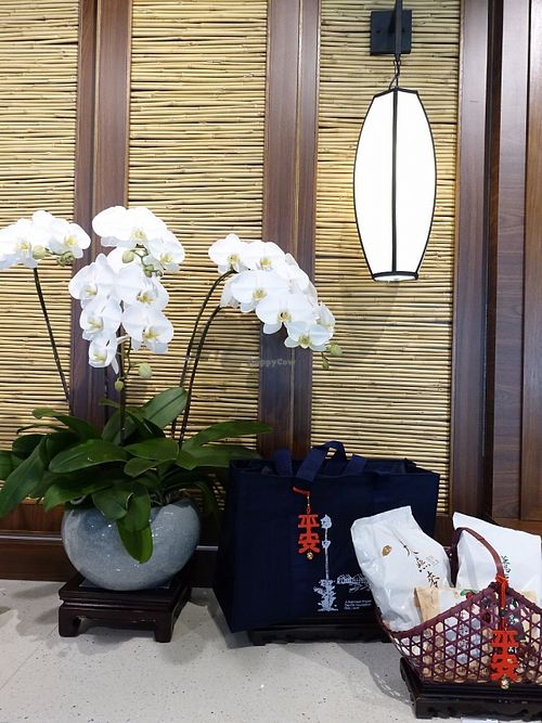 interior decor at Jingsi Books & Cafe 靜思書軒 in Central Singapore