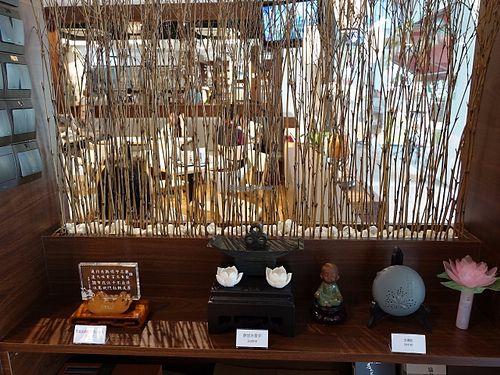 interior decor at Jingsi Books & Cafe 靜思書軒 in Central Singapore