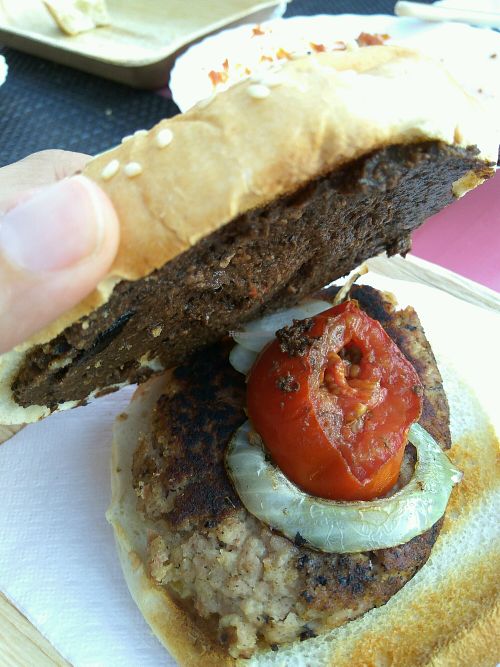 hamburguesa andaluza at Restaurante La Fruitería in Guardamar Del Segura
