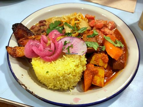 Hot bowl at Jah Jah in Paris