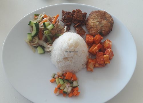 Indonesian plate at Sojahaus Setia in Nuremberg