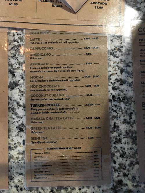 Drinks at Oromo Cafe in Chicago