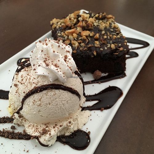 Brownie and vanilla ice cream  at Katako Veg in Santiago