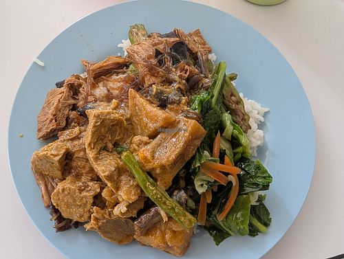 Loaded up with vegan goodies at Unicorn Vegetarian Restaurant 麒麟素食餐厅 in Lahad Datu