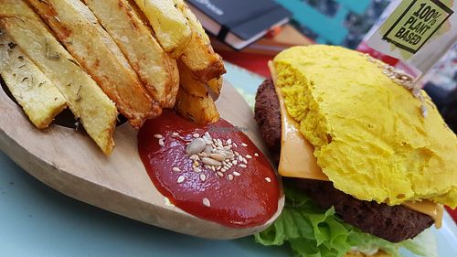 Proper Burger at Apfelkern & Kolibri in Bad Vilbel