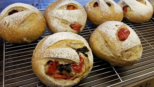 bread option at HiPizza in Taipei