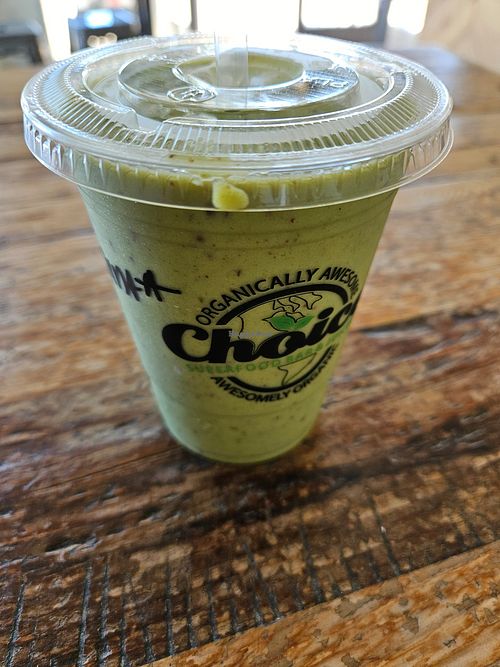 Mint smoothe at Choice Superfood Bar & Juicery - Del Sur in San Diego