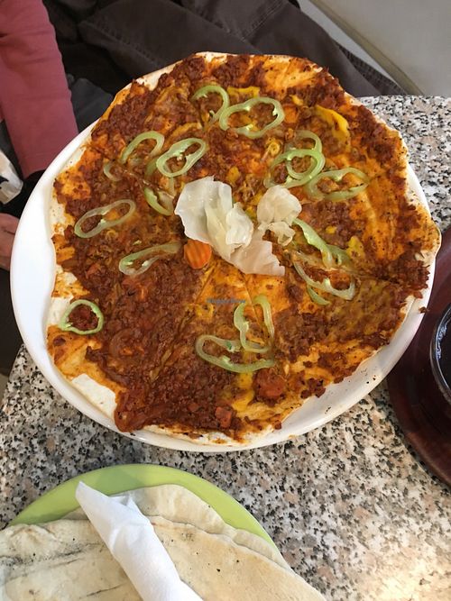 Hackvleisch Pizza at Berlin 61 in Augsburg