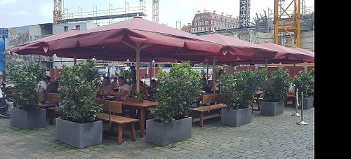 outdoor eating area in the square at Vapiano in Dresden