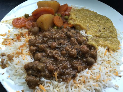 3 different curries-deal at Little Aladdin in Manchester