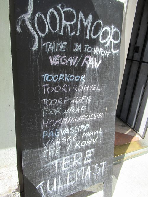 sign outside at Toormoor Kohvik/Galerii in Tallinn