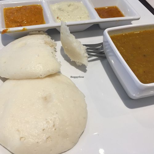 Idli at Adyar Ananda Bhavan A2B in South Plainfield