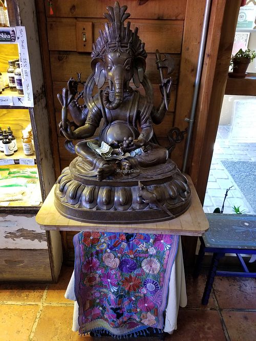 Exit statue at ChocolaTree Organic Oasis in Sedona