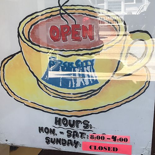 more open hours at Waltz's Soda Fountain in Damariscotta
