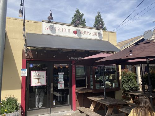 Front  at Sweet Life Petite - 19th Ave in Eugene