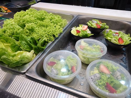 fresh salad at Greendot - Vivocity in Central Singapore