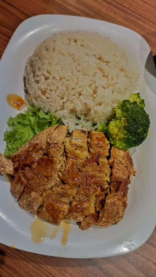  at Time's Vege 时'素 in West Singapore