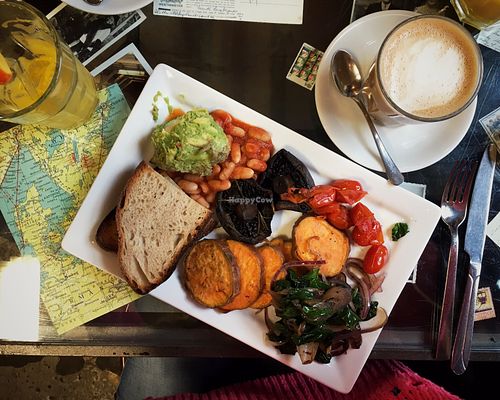 vegan cooked breakfast and an almond milk latte at Singl-end - Garnethill in Glasgow