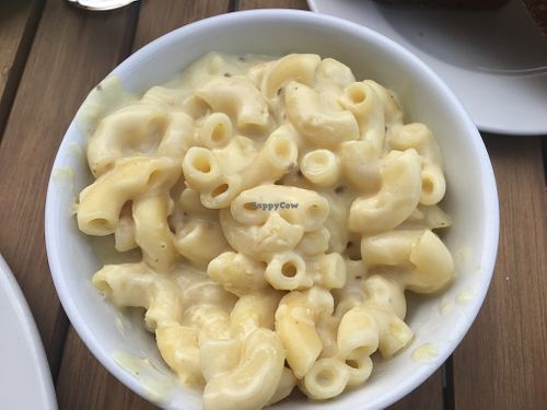 Mac n cheese at Harmonium in Edinburgh