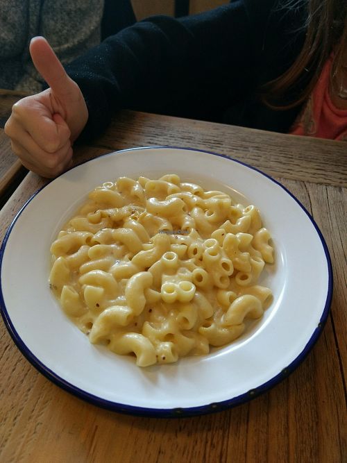 kids mac cheese at Harmonium in Edinburgh
