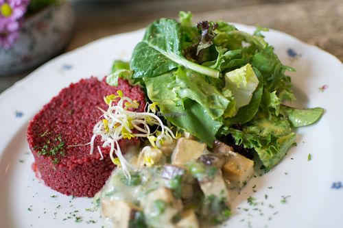 smoked tofu, beetroot couscous  at Zum Strandläufer in Ahrenshoop