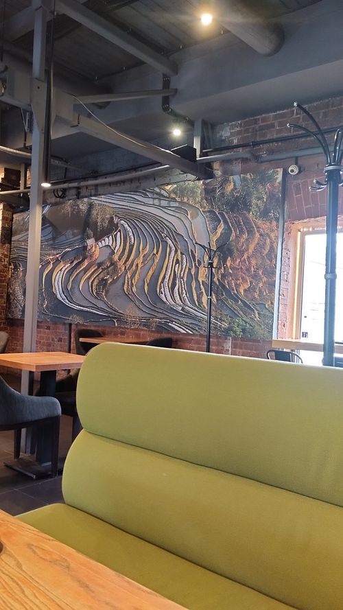 Maneki express at Maneki in Yaroslavl