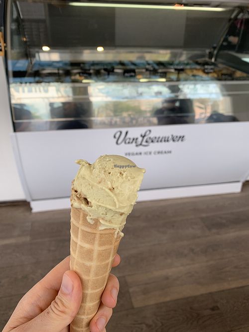 Curcuma-/Turmeric Ice at JuiceBrothers - Haarlemmerplein in Amsterdam