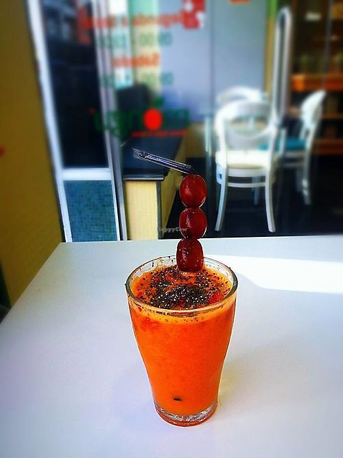 detox juice at Mongu in Porto